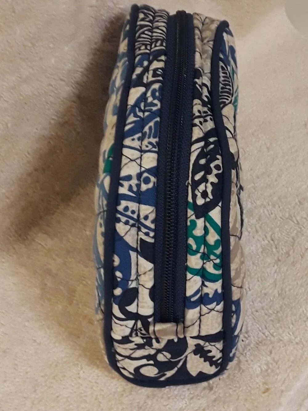 Cosmetic Bag Vera Bradley, Lined Interior, Quilted, Zip Top, Santiago Retired